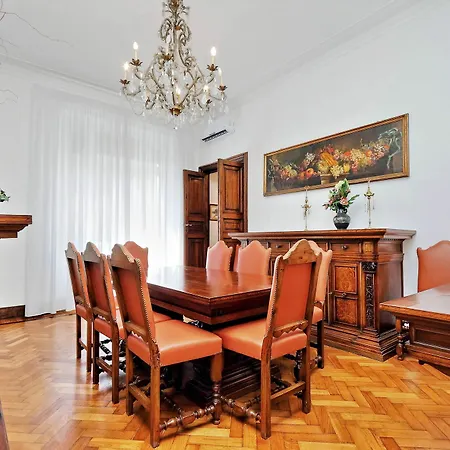 Amazing Via Veneto Apartment Rom
